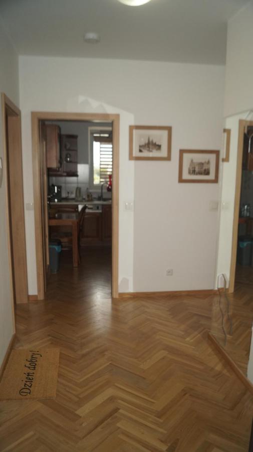 Old Town Chic - 2 Pokoje, Bezplatny Parking, F-Vat Apartment Wroclaw Luaran gambar